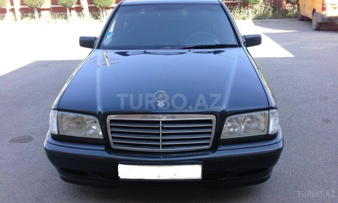 Mercedes C 180 1999, 300,000 km - 1.8 l - Bakı
