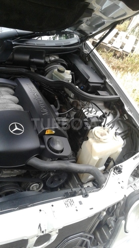Mercedes E 320 1999, 194,000 km - 3.2 l - Bakı