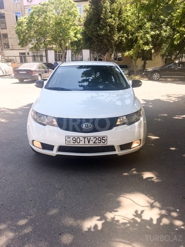 Kia Cerato 2010, 140,000 km - 2.0 l - Bakı