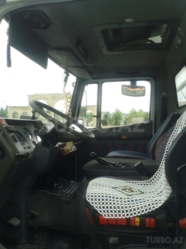 Mercedes Atego 814 1998, 450,000 km - 4.3 l - Yevlax
