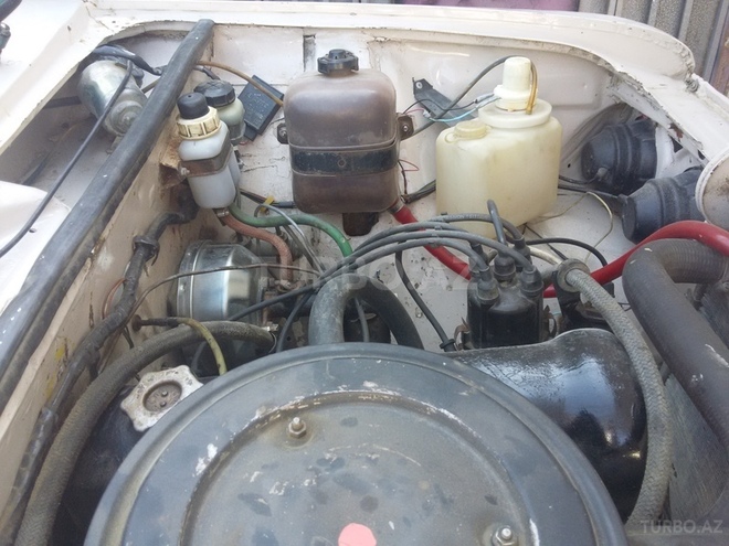 LADA (VAZ) 2106 1975, 300,000 km - 1.5 l - Bakı