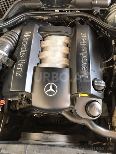 Mercedes E 240 2001, 291,000 km - 2.4 л - Bakı