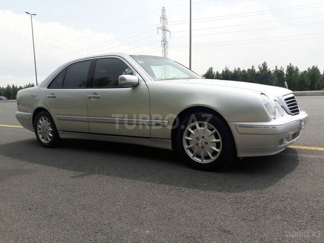 Mercedes E 200 2002, 250,000 km - 2.0 l - Gəncə