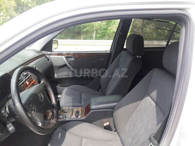 Mercedes E 200 2002, 250,000 km - 2.0 l - Gəncə