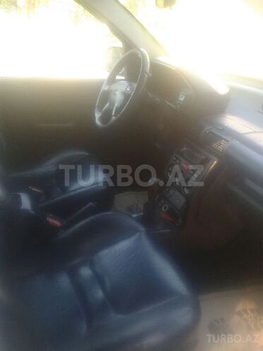 Land Rover Freelander 2001, 151,000 km - 2.5 l - Sumqayıt