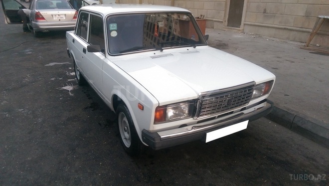 LADA (VAZ) 2107 2005, 152,000 km - 1.6 l - Bakı