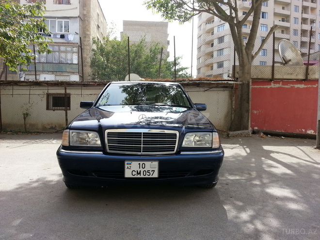 Mercedes C 230 1998, 227,000 km - 2.3 l - Bakı