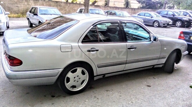 Mercedes E 230 1998, 356,000 km - 2.3 l - Bakı