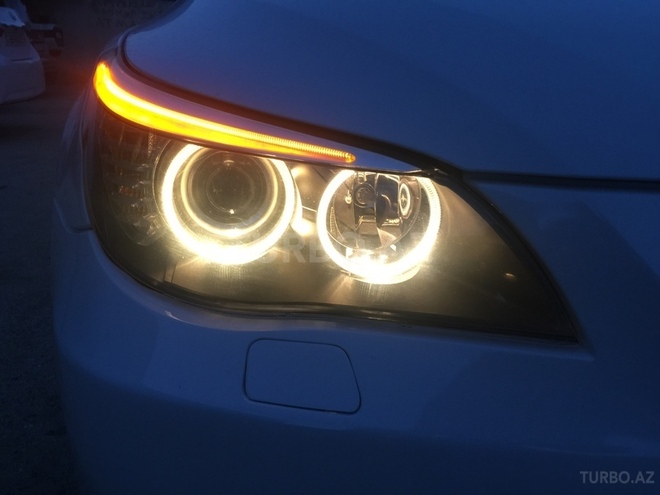 BMW 528 2007, 113,000 km - 3.0 l - Sumqayıt