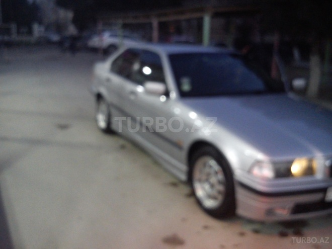 BMW 320 1997, 220,000 km - 2.0 л - Bakı