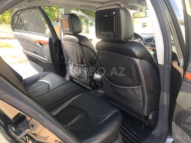 Mercedes E 240 2003, 176,000 km - 2.6 l - Bakı