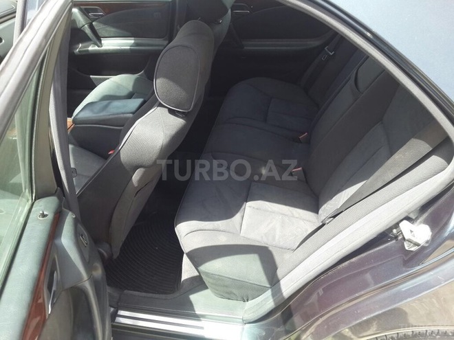 Mercedes E 240 1997, 243,000 km - 2.4 л - Bakı