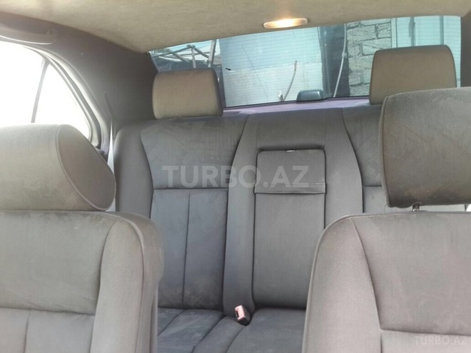 Mercedes E 240 1997, 243,000 km - 2.4 л - Bakı