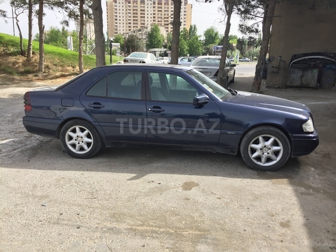 Mercedes C 180 1996, 265,324 km - 1.8 л - Bakı