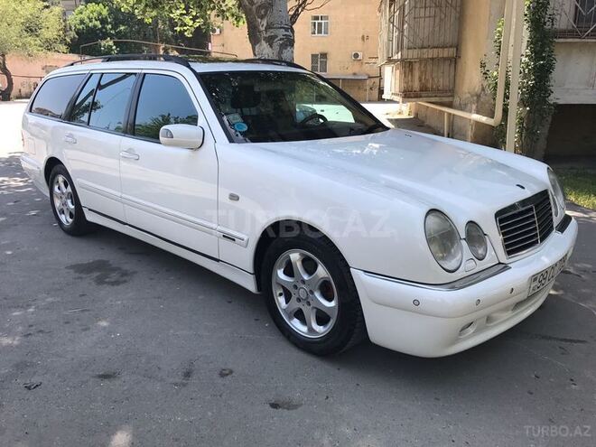 Mercedes E 240 1998, 257,000 km - 2.4 l - Bakı