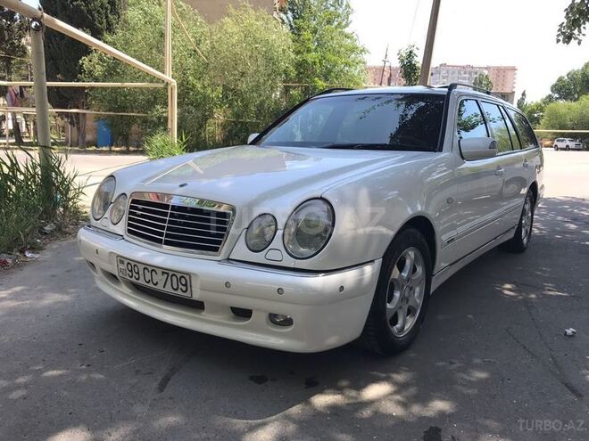 Mercedes E 240 1998, 257,000 km - 2.4 l - Bakı