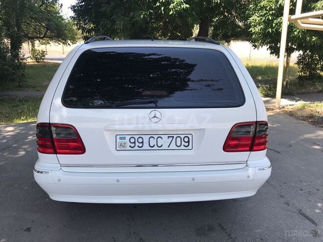Mercedes E 240 1998, 257,000 km - 2.4 l - Bakı