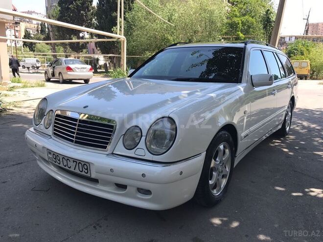 Mercedes E 240 1998, 257,000 km - 2.4 l - Bakı