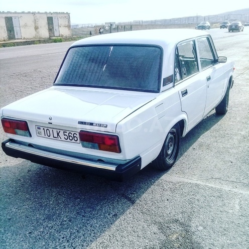 LADA (VAZ) 2107 2003, 180,000 km - 1.6 л - Bakı