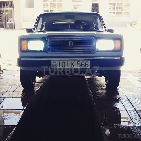 LADA (VAZ) 2107 2003, 180,000 km - 1.6 л - Bakı
