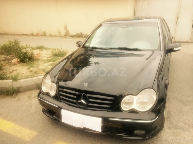 Mercedes C 250 2006, 140,000 km - 0.3 l - Bakı