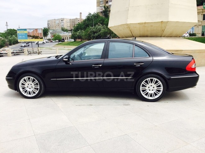 Mercedes E 350 2006, 138,000 km - 3.5 l - Bakı