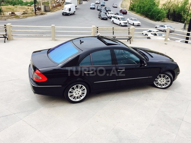 Mercedes E 350 2006, 138,000 km - 3.5 l - Bakı