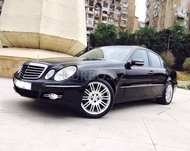 Mercedes E 350 2006, 138,000 km - 3.5 l - Bakı