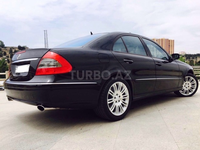 Mercedes E 350 2006, 138,000 km - 3.5 l - Bakı