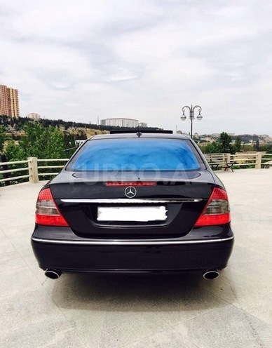 Mercedes E 350 2006, 138,000 km - 3.5 l - Bakı