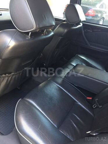 Mercedes E 320 2000, 185,000 km - 3.2 l - Bakı
