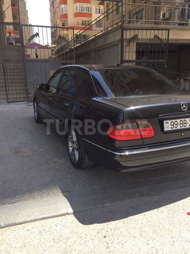 Mercedes E 320 2000, 185,000 km - 3.2 l - Bakı
