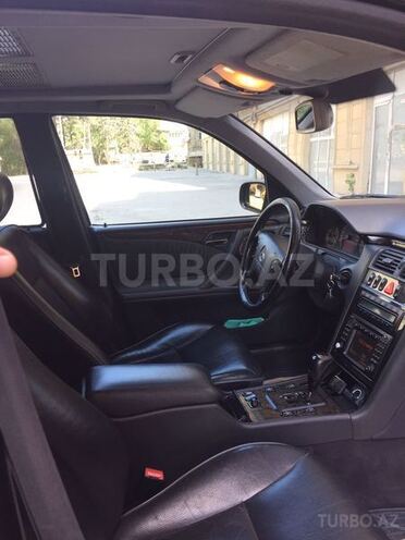 Mercedes E 320 2000, 185,000 km - 3.2 l - Bakı