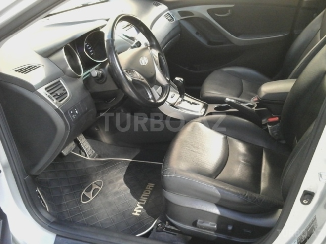 Hyundai Elantra 2012, 15,000 km - 1.8 l - Bakı
