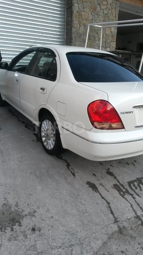 Nissan Sunny 2006, 239,000 km - 1.6 л - Bakı
