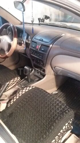 Nissan Sunny 2006, 239,000 km - 1.6 л - Bakı