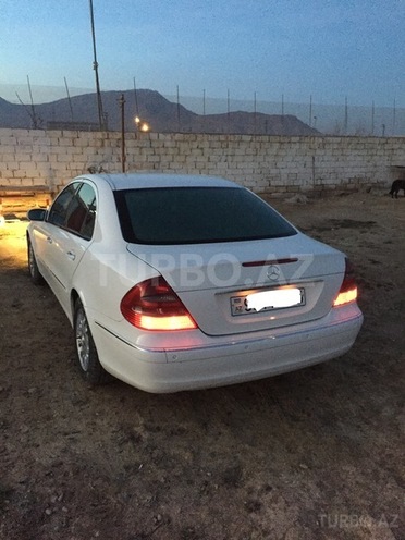 Mercedes E 220 2002, 175,000 km - 2.2 л - Gəncə