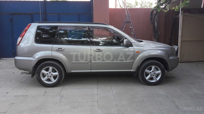 Nissan X-Trail 2001, 151,000 km - 2.0 l - Bakı