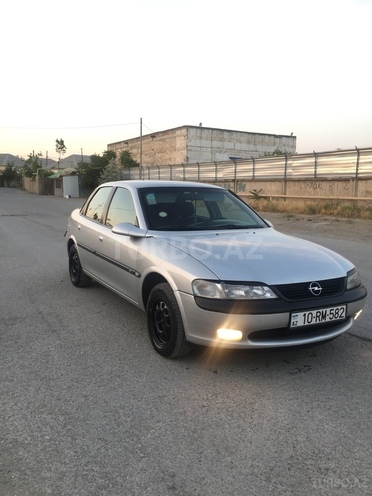 Opel Vectra 1997, 286,000 km - 1.8 l - Bakı