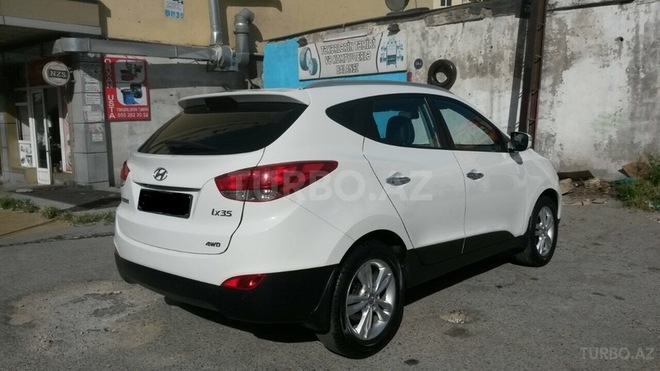 Hyundai ix35 2013, 83,000 km - 2.0 l - Bakı