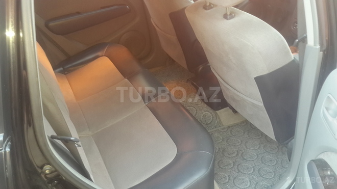 Mitsubishi Airtrek 2002, 200,000 km - 2.4 l - Bakı