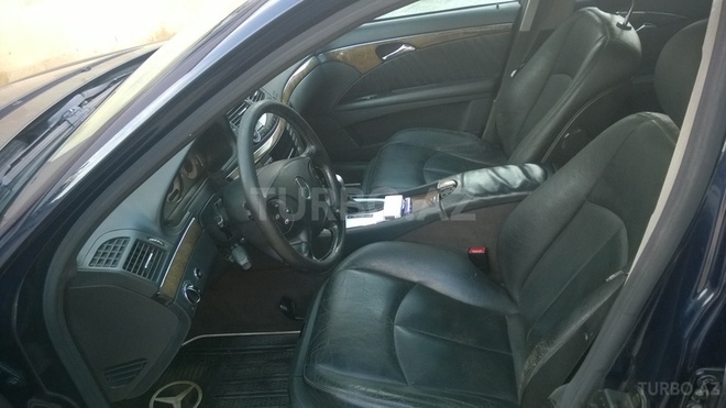 Mercedes E 270 2003, 308,000 km - 2.7 л - Bakı
