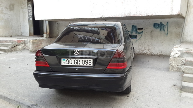 Mercedes C 180 1998, 150,000 km - 0.2 l - Bakı