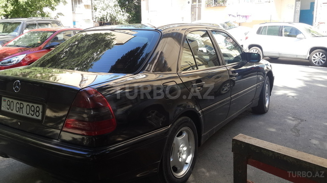 Mercedes C 180 1998, 150,000 km - 0.2 l - Bakı