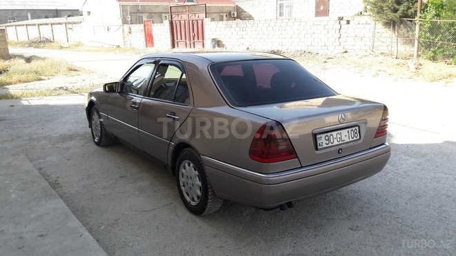 Mercedes C 250 1994, 350,000 km - 2.5 л - Bakı