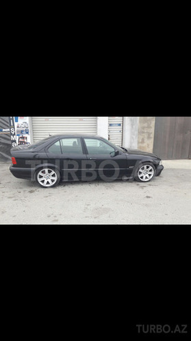 BMW 325 1994, 280,000 km - 0.3 l - Bakı