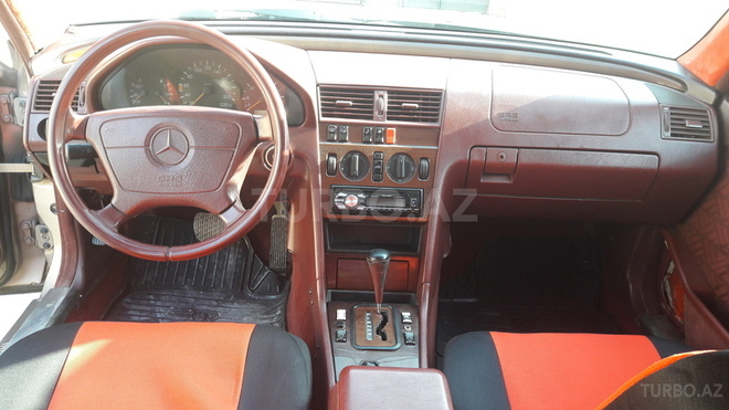 Mercedes C 250 1994, 350,000 km - 2.5 л - Bakı