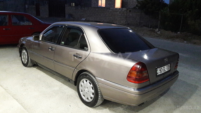 Mercedes C 250 1994, 350,000 km - 2.5 л - Bakı