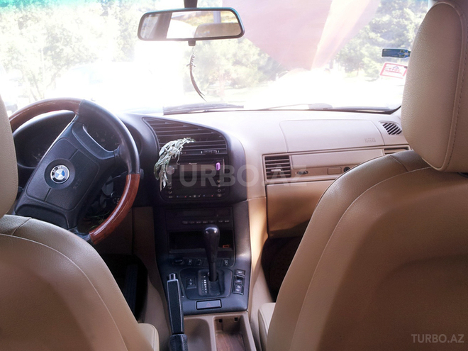 BMW 320 1997, 249,700 km - 2.0 l - Bakı