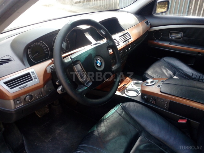 BMW 745 2002, 238,000 km - 4.4 l - Sumqayıt